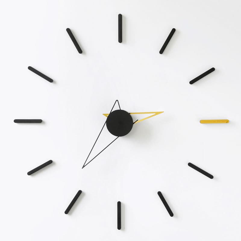 Nordic Light Luxury Wall Clock - Loeske
