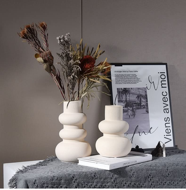 Ceramic Vase - Loeske