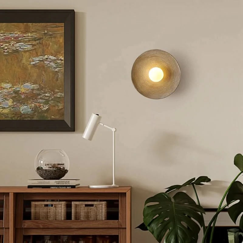 Glass Wall Lamp - Loeske