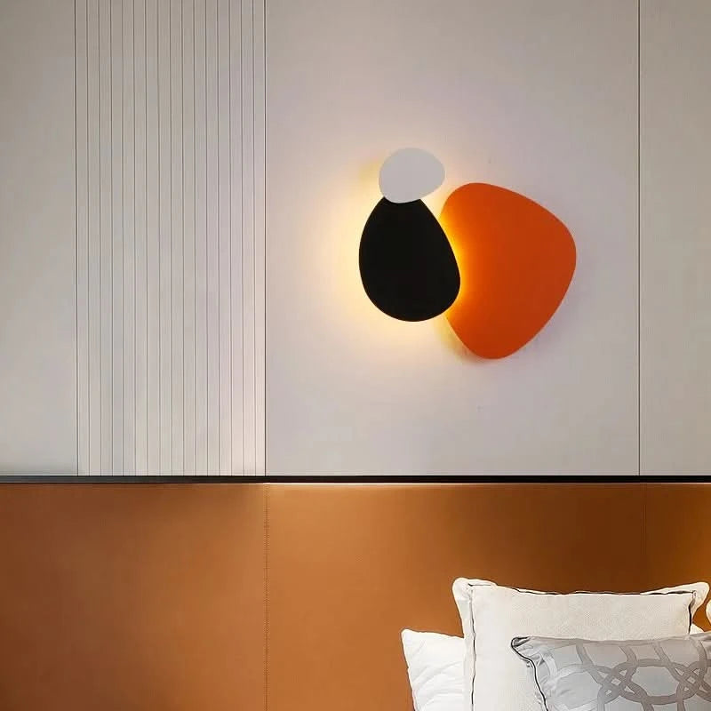 Modern Wall  Light - Loeske