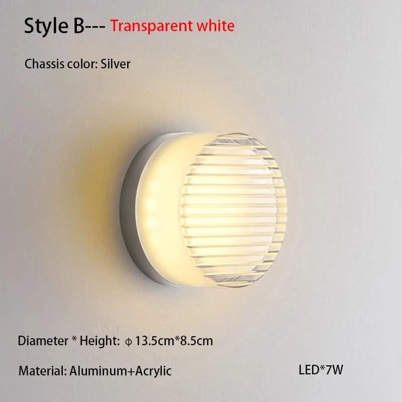 Nordic Simple Acrylic Wall Light - Loeske
