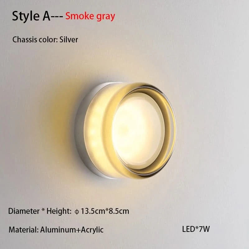 Nordic Simple Acrylic Wall Light - Loeske