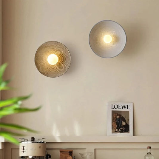 Glass Wall Lamp - Loeske